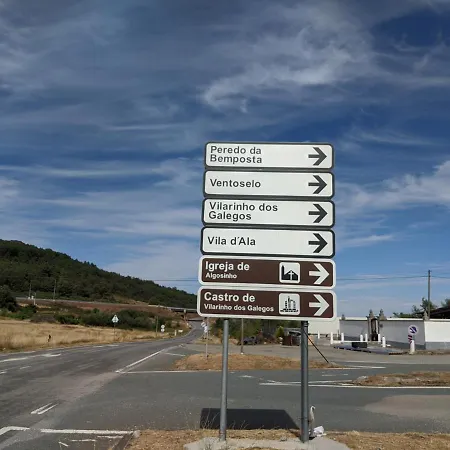 Casa Indrineiras * Mogadouro (Braganca)