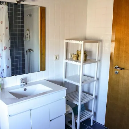 Casa Indrineiras Holiday home *