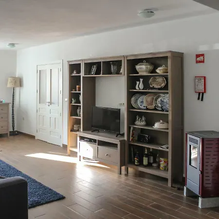 Casa Indrineiras * Mogadouro (Braganca)