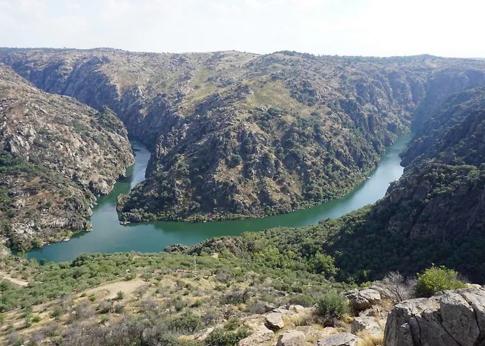 Casa Indrineiras Сasa de vacaciones Mogadouro (Braganca)
