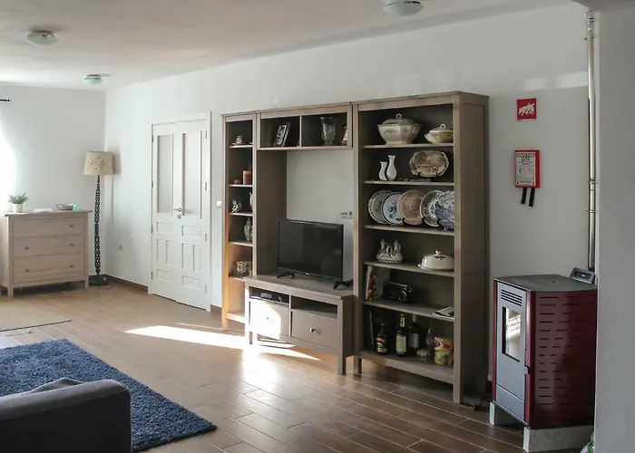 Casa Indrineiras * Mogadouro (Braganca)